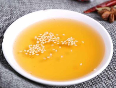重庆火锅的灵魂，一底料二油碟！